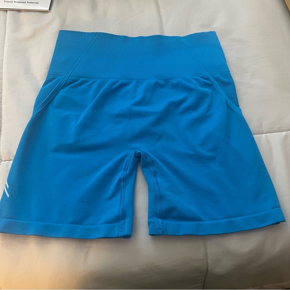 COPY - COPY - Effortless Seamless Shorts - Tropical Blue